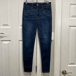 American Eagle Hi-Rise Skinny Jegging